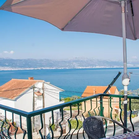 Διαμέρισμα By The Sea Slatine, Ciovo - 1126 Τρογκίρ